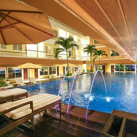 Sylvia Hotel Premier Kupang Κούπανγκ Εξωτερικό φωτογραφία