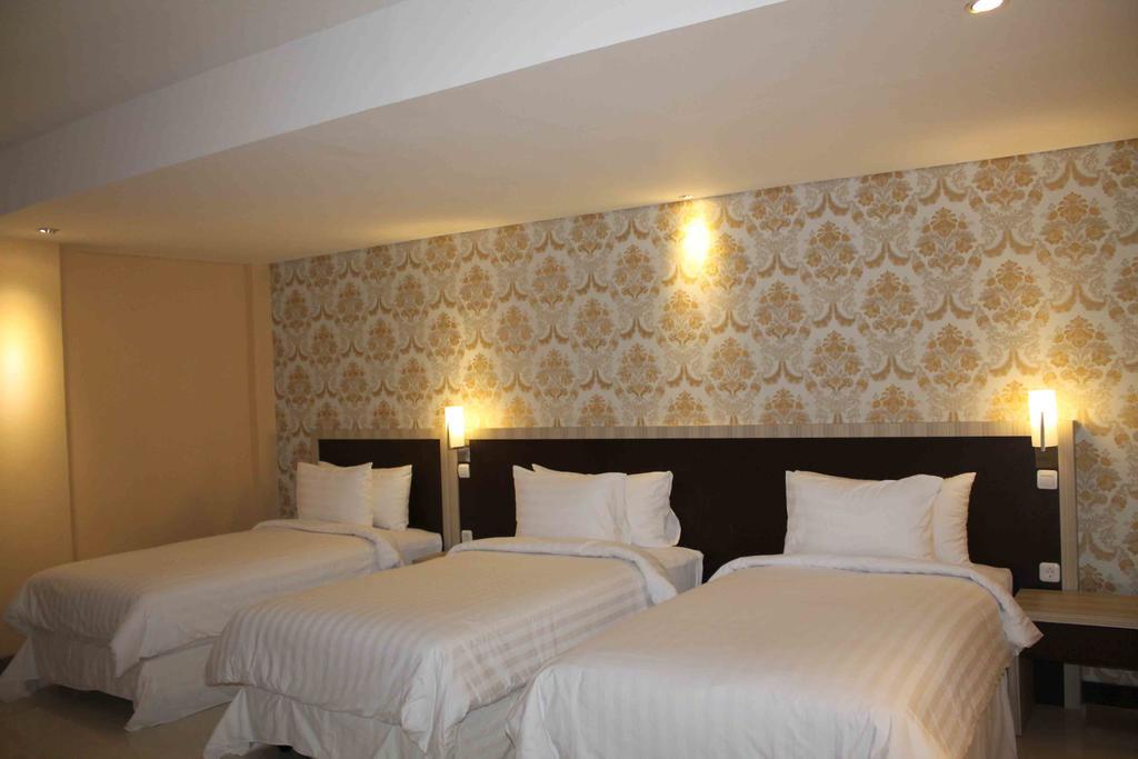 Sylvia Hotel Premier Kupang Κούπανγκ Δωμάτιο φωτογραφία